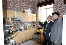گزارش تصویری از بازدید هیات رئیسه دانشگاه از دانشکده علوم زمین